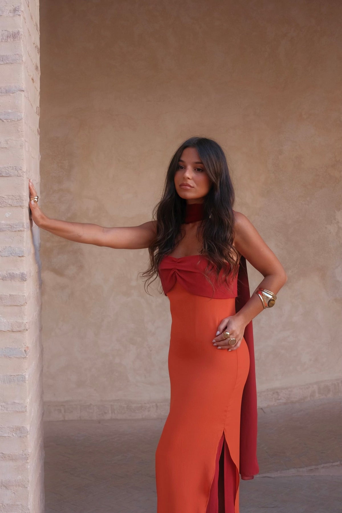 Vestido Zahara laranja e vermelho