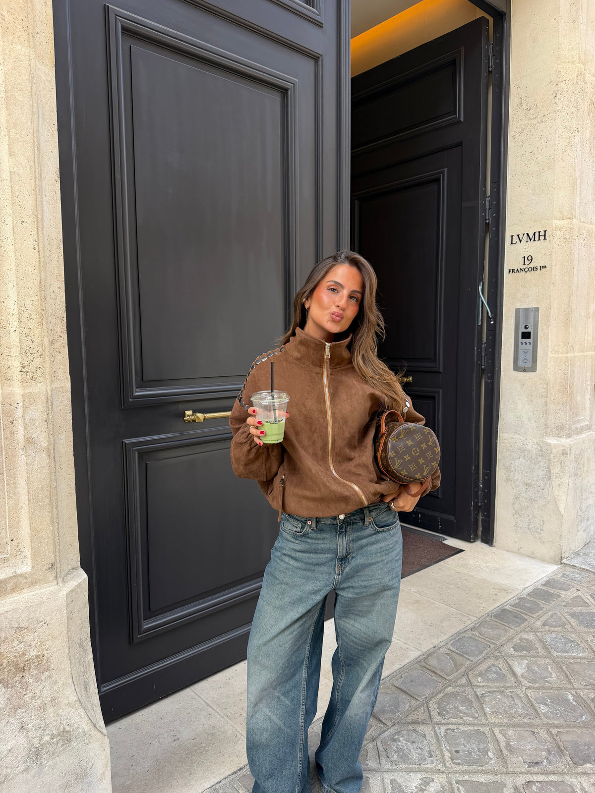 Jaqueta bomber Sasha com tachas