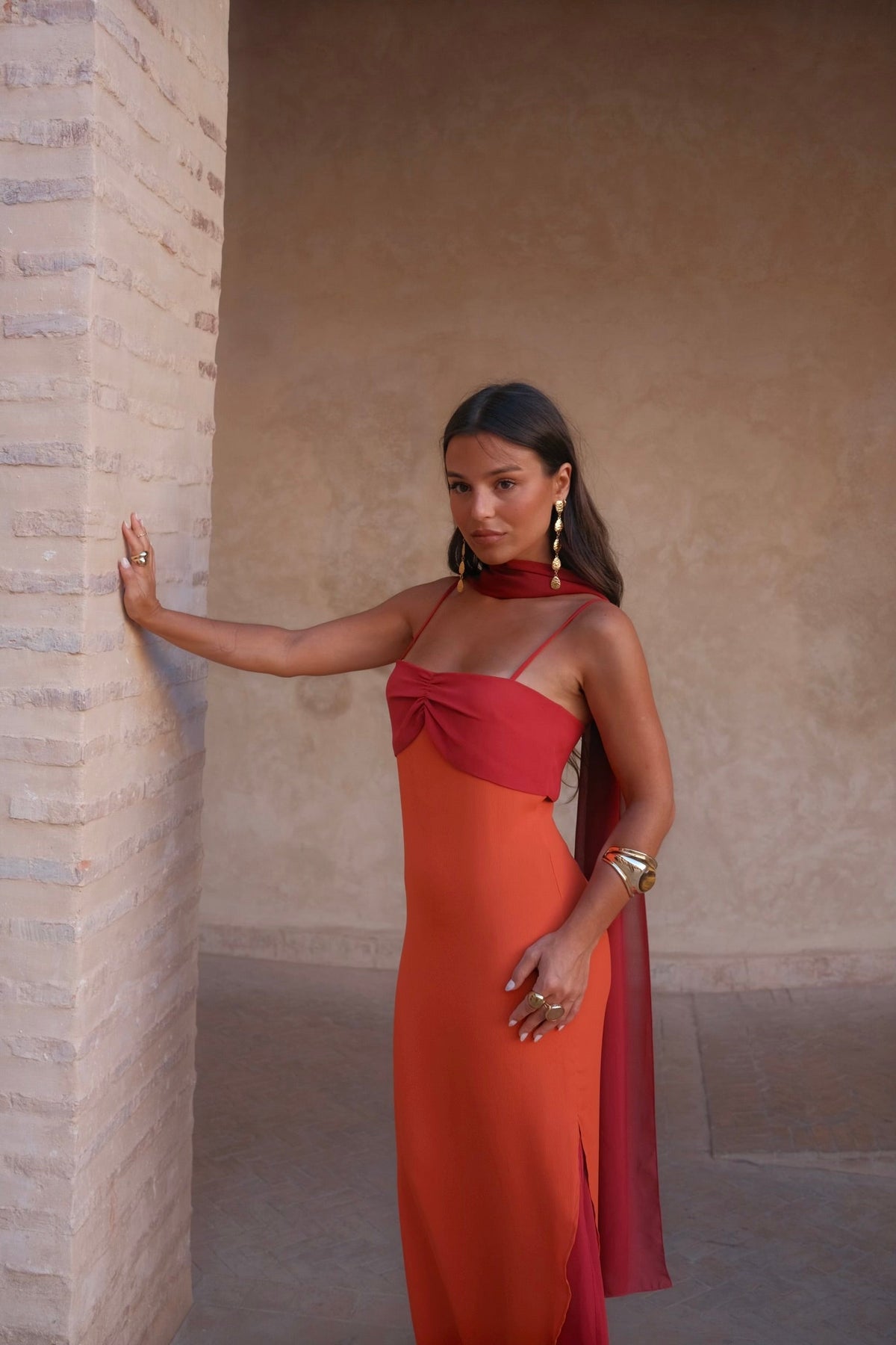 Vestido Zahara laranja e vermelho