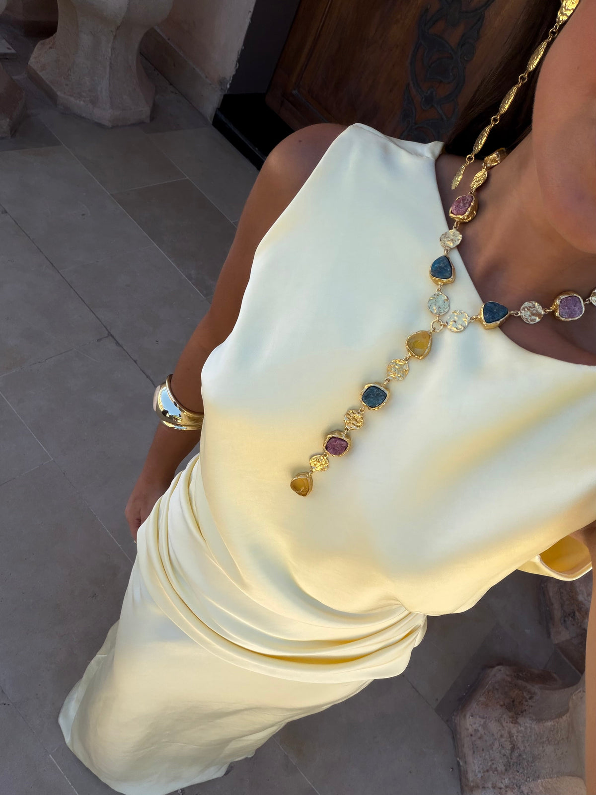 Vestido Medina amarelo-claro