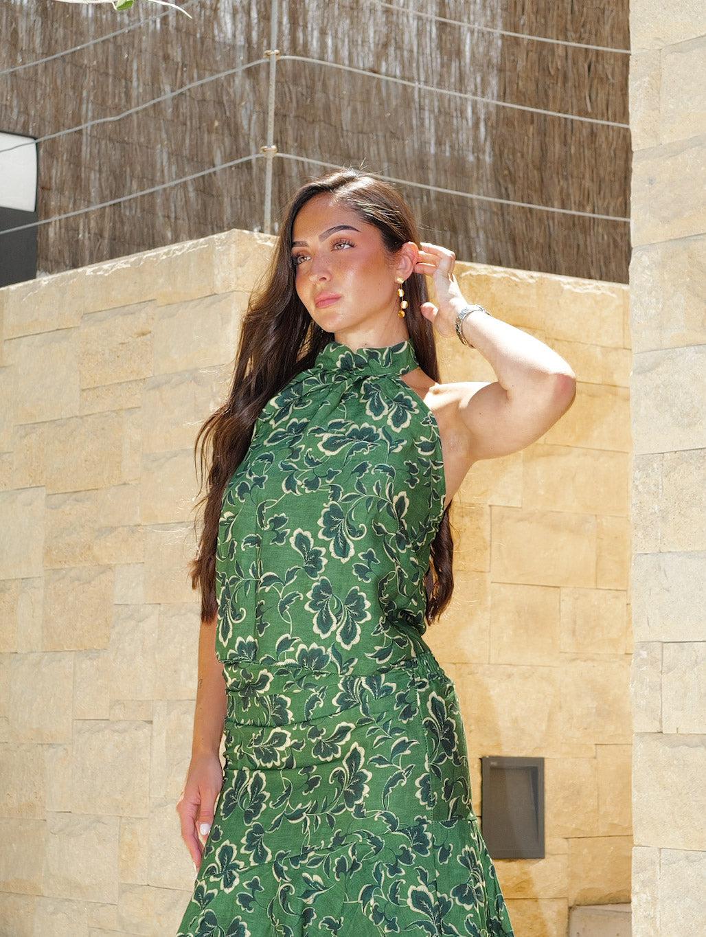 Conjunto halter estampado com folhos, verde