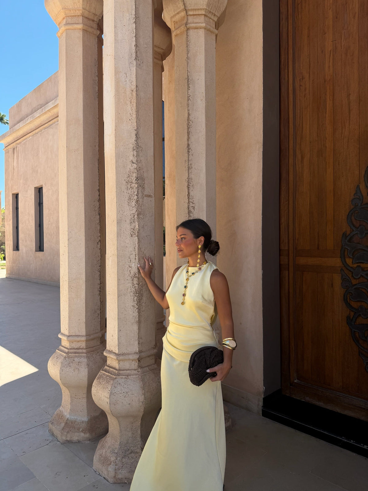 Vestido Medina amarelo-claro