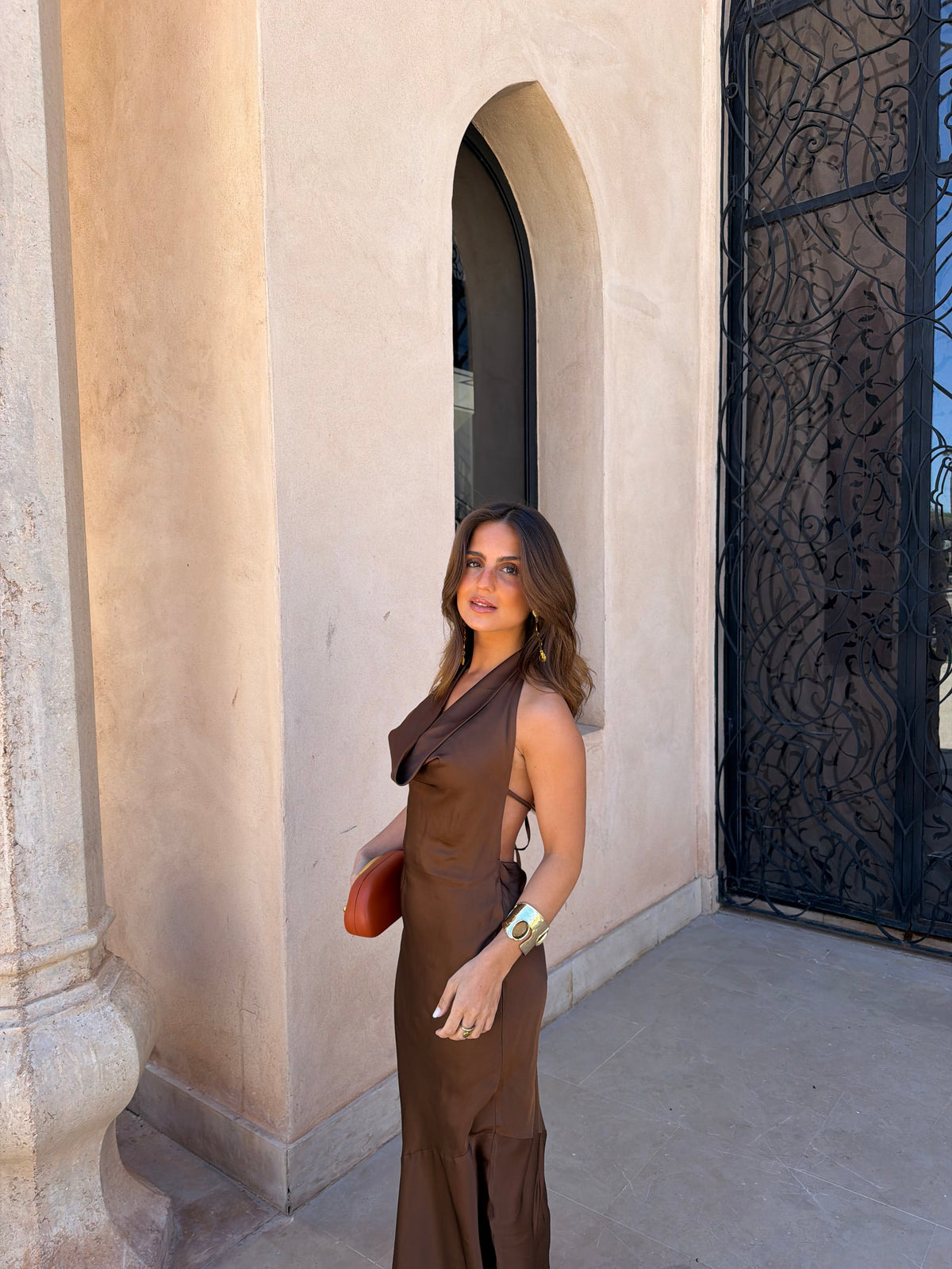 Vestido Denia castanho