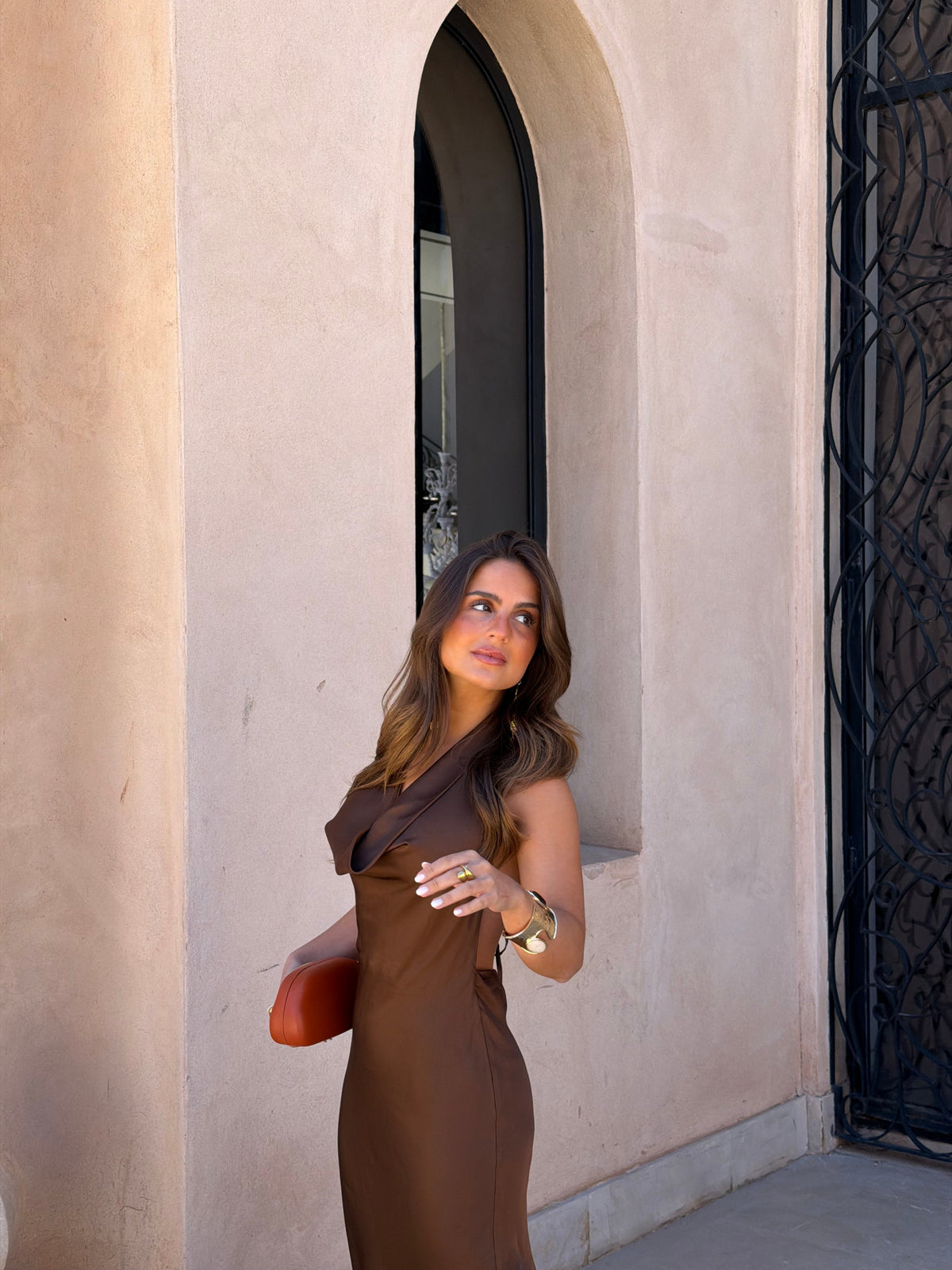 Vestido Denia castanho