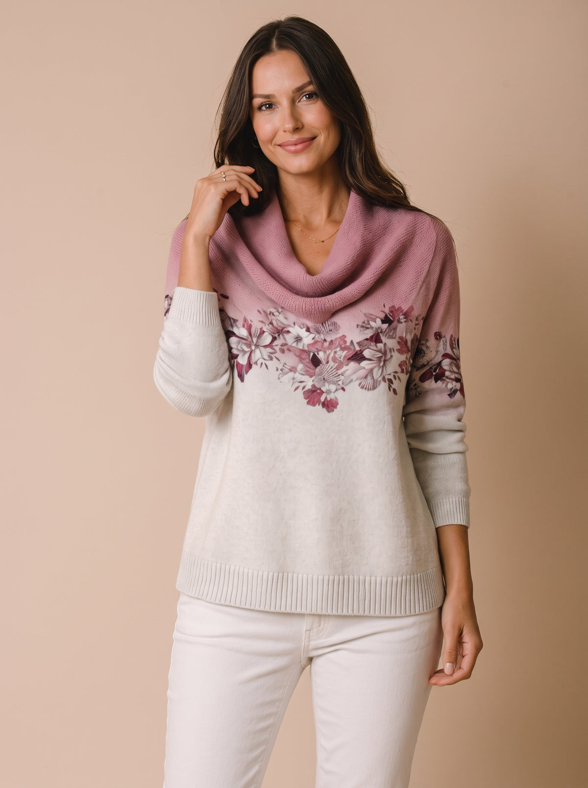 Camisola floral com gola drapeada