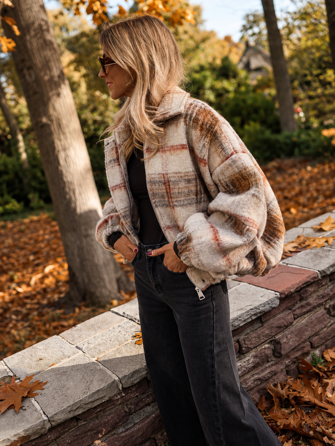 Jaqueta oversize de xadrez bege com lã