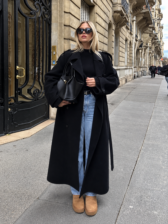 Casaco comprido oversize com cinto e lapela preto