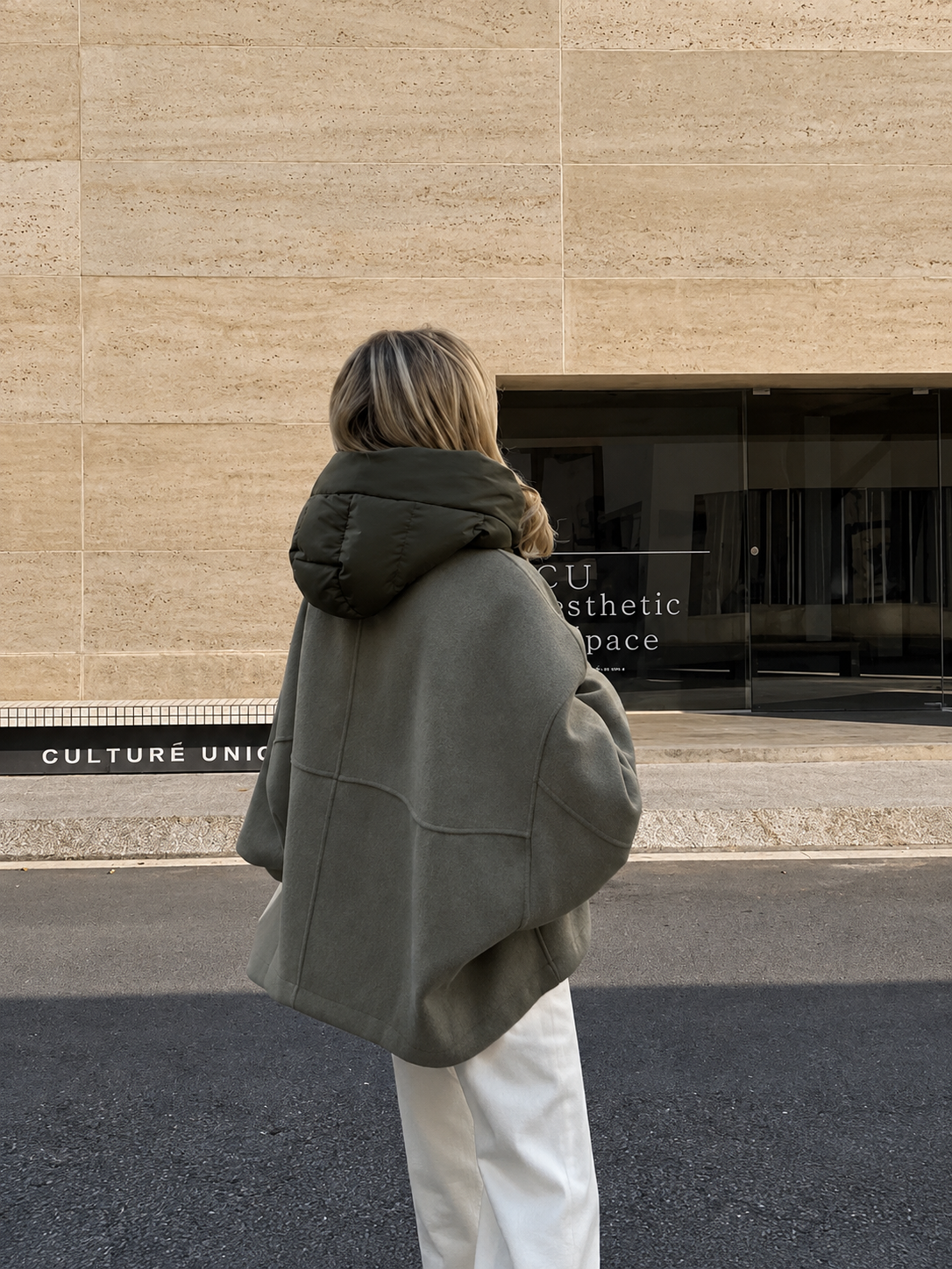 Casaco curto oversize de microfibra verde-oliva