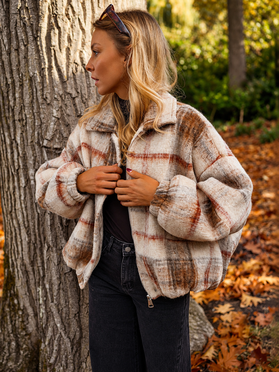 Jaqueta oversize de xadrez bege com lã