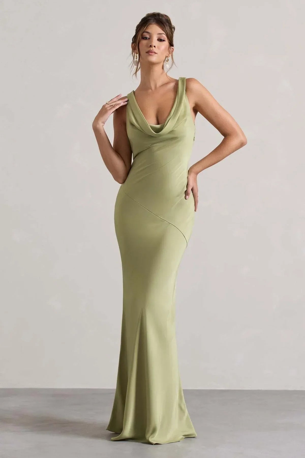 Vestido comprido Célestine verde-oliva