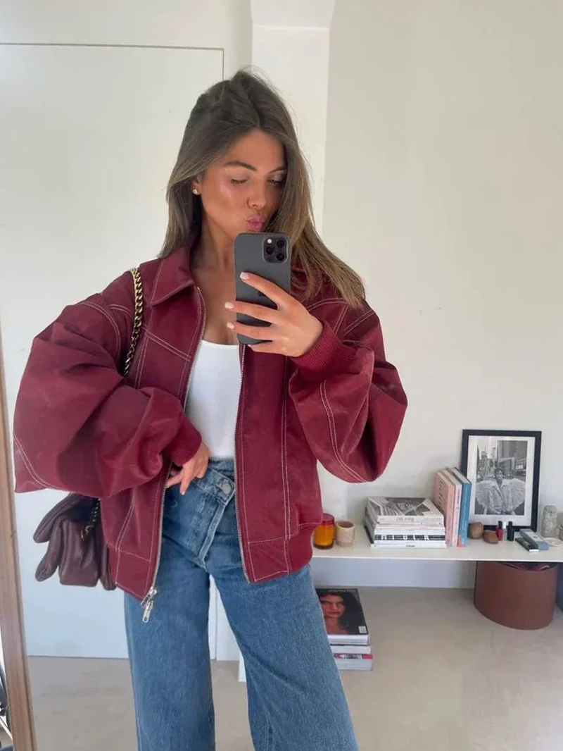 Jaqueta oversize com pespontos contrastantes
