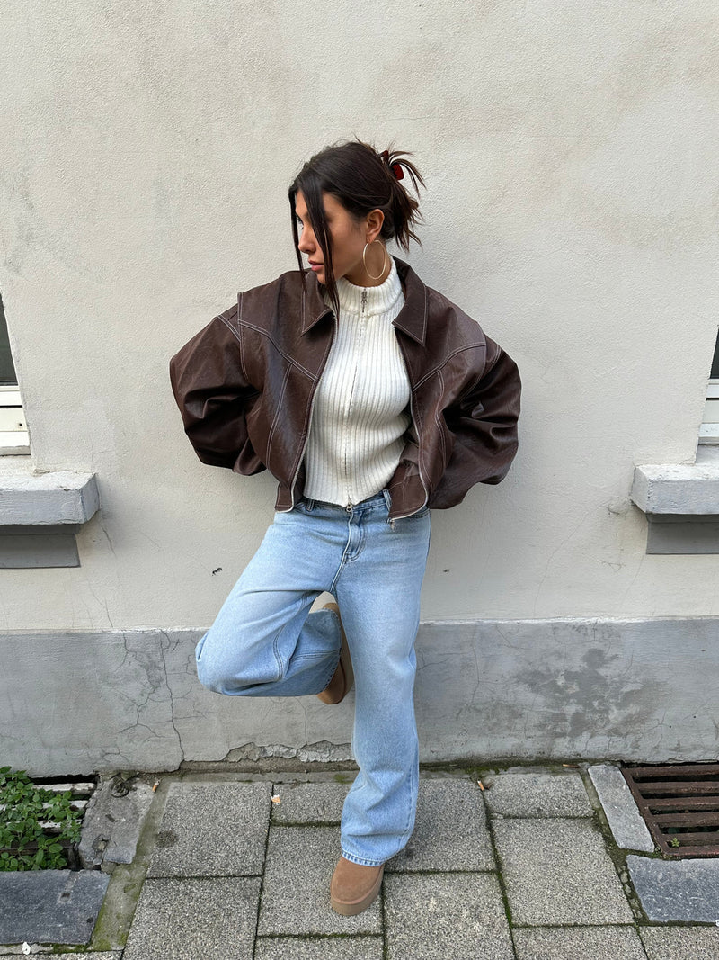Jaqueta oversize com pespontos contrastantes