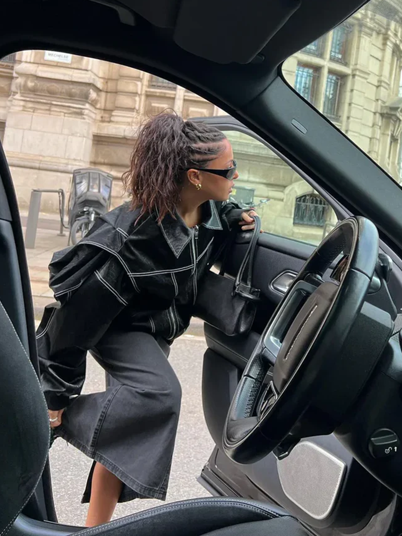 Jaqueta oversize com pespontos contrastantes
